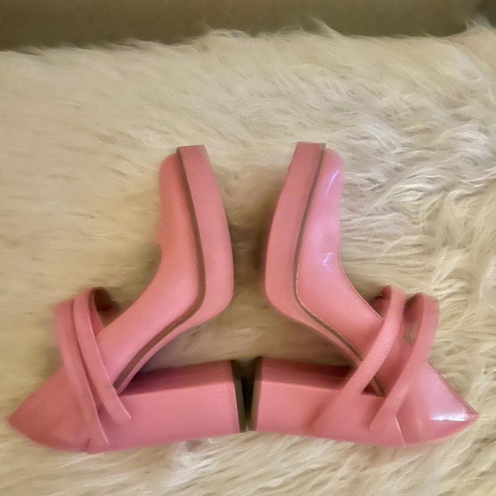 Steve Madden Pink Classic Heels
